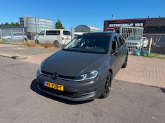 Volkswagen Golf - 1.6 TDI DSG-AUTOMAAT PANO/XENON/NAVI