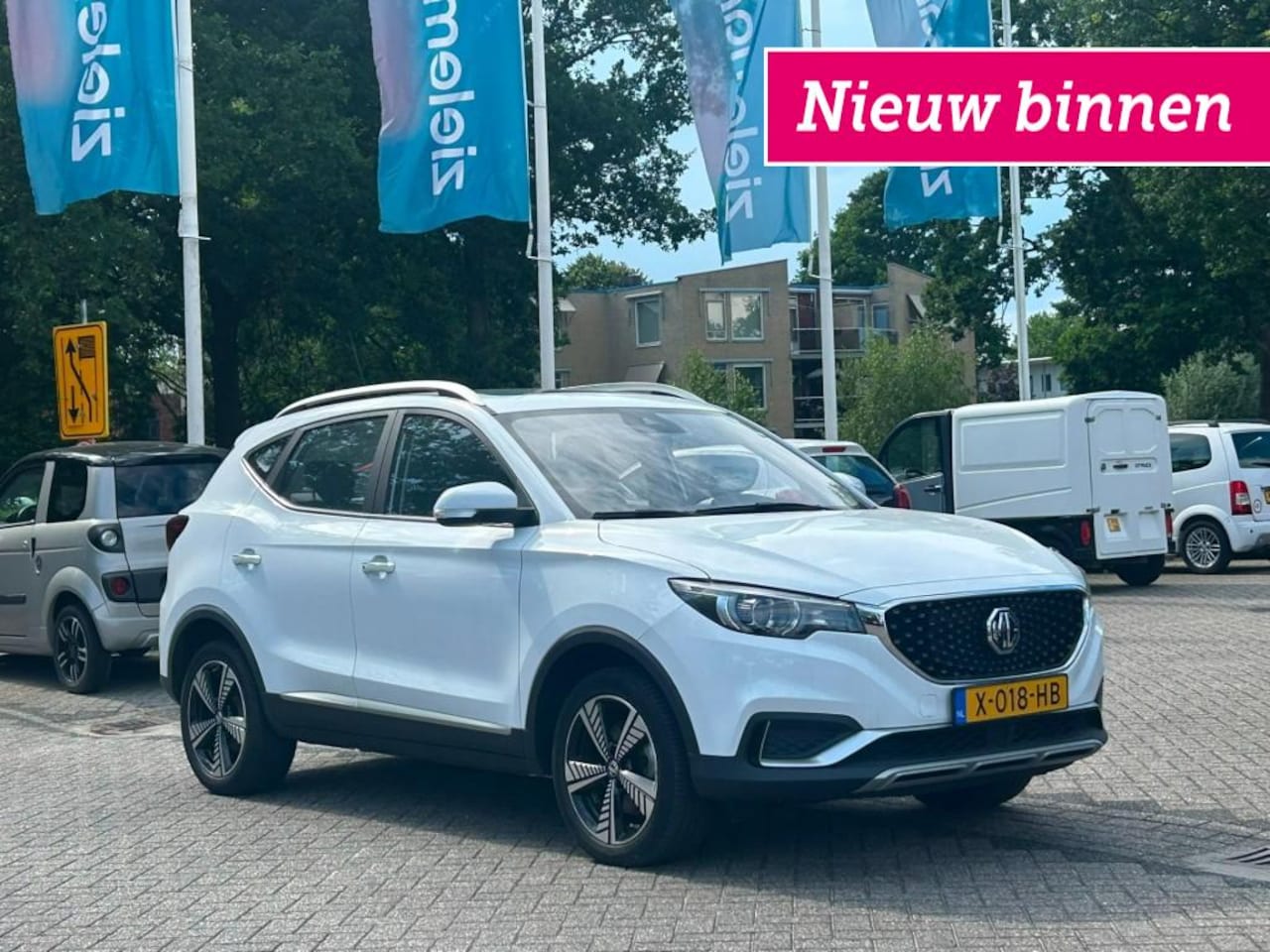 MG ZS - Luxury 45 kWh - Panorama, Carplay, Camera, Leer, Stoelverw. SOH 94,37% - AutoWereld.nl