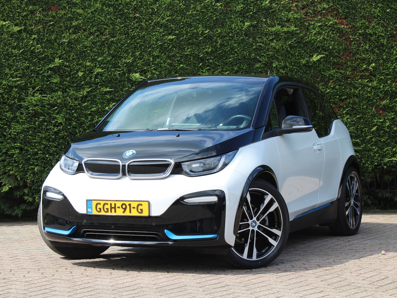 BMW i3 - S Business Edition 120Ah 42 kWh S Business Edition 120Ah 42 kWh - AutoWereld.nl
