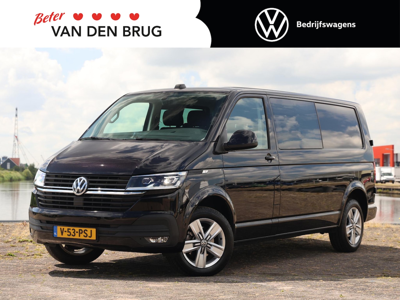 Volkswagen Transporter - 2.0 TDI 150pk L2 DC Highline | Dubbele cabine | Navigatie | Airco | Cruise control | LED | - AutoWereld.nl