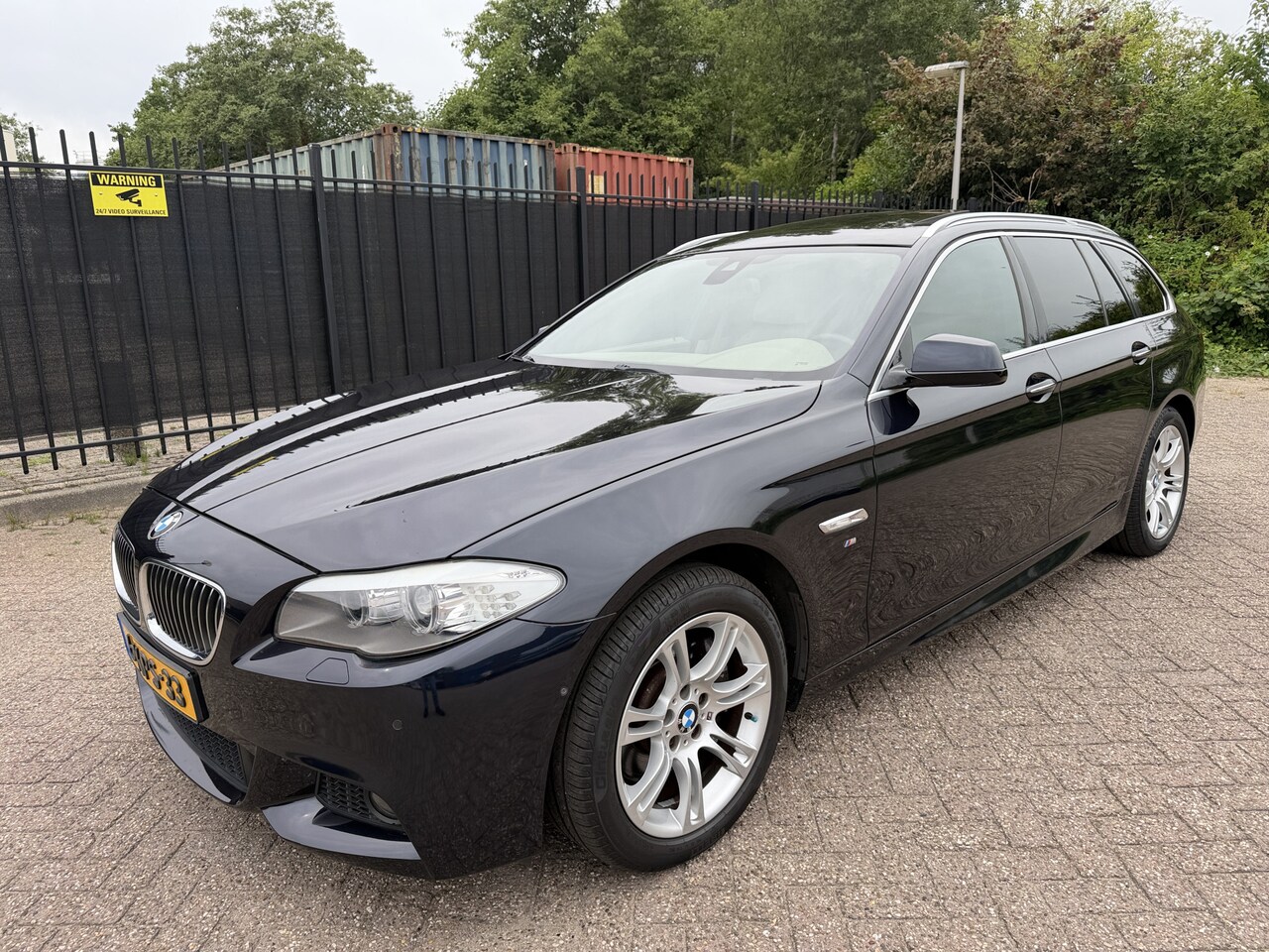 BMW 5-serie Touring - 528i High Executive M Sport Pano/Sportleer/Camera - AutoWereld.nl