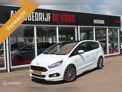 Ford S-Max - 1.5 ST-Line Pano/20Inch/Leder/Camera/Trekhaak/Etc