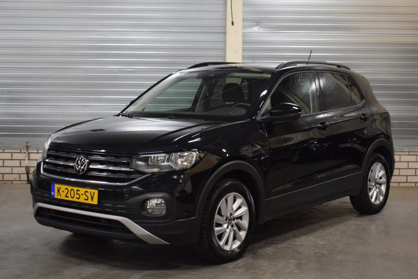Volkswagen T-Cross - 1.0 TSI Life + | Apple Carplay/Android Auto| Navigatie|Parkeersensoren Voor en Achter|Trek - AutoWereld.nl