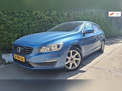 Volvo V60 - 2.0 D4 Momentum