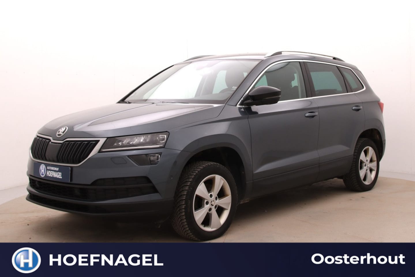Skoda Karoq - 1.5 TSI ACT Style | Automaat | Adaptive cruise | Stoelverwarming | CarPlay | Camera | Park - AutoWereld.nl