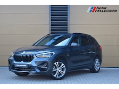 BMW X1 - sDrive20i * Sportstoelen * Trekhaak * Sportline * LED * Facelift