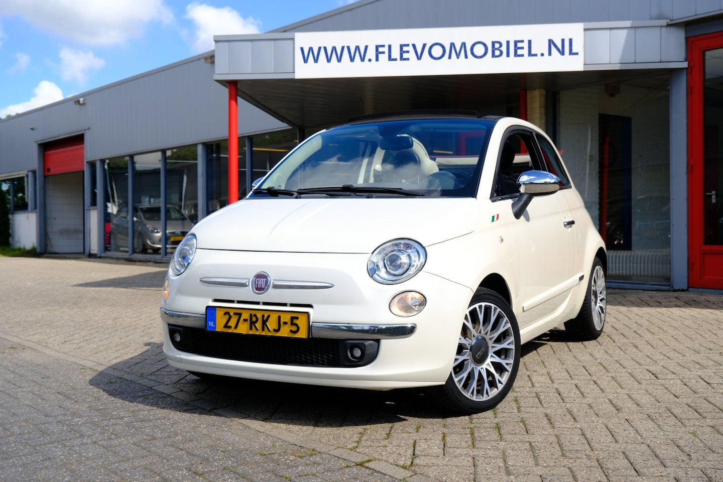 Fiat 500 C - 1.2 Rock Cabrio Aut. Xenon|Clima|LMV|Leder - AutoWereld.nl