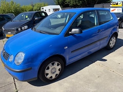 Volkswagen Polo - 1.4-16V AUTOMAAT nieuwe apk keuring