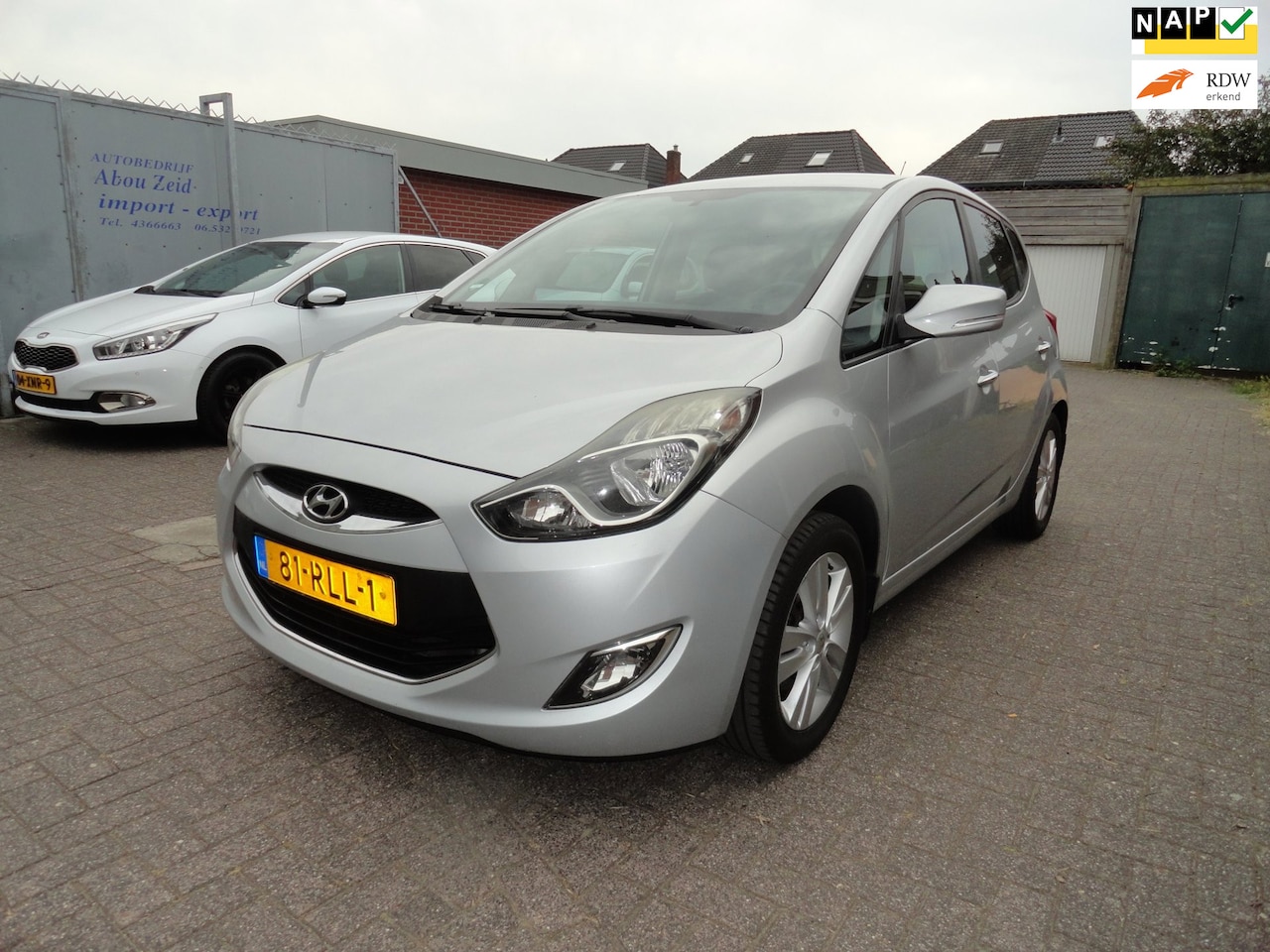 Hyundai ix20 - 1.6i i-Vision 1.6i i-Vision (KM 213010 NAP NAVI CLIMA) - AutoWereld.nl