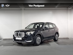 BMW iX1 - xDrive30 | Comfort Access | Achteruitrijcamera |