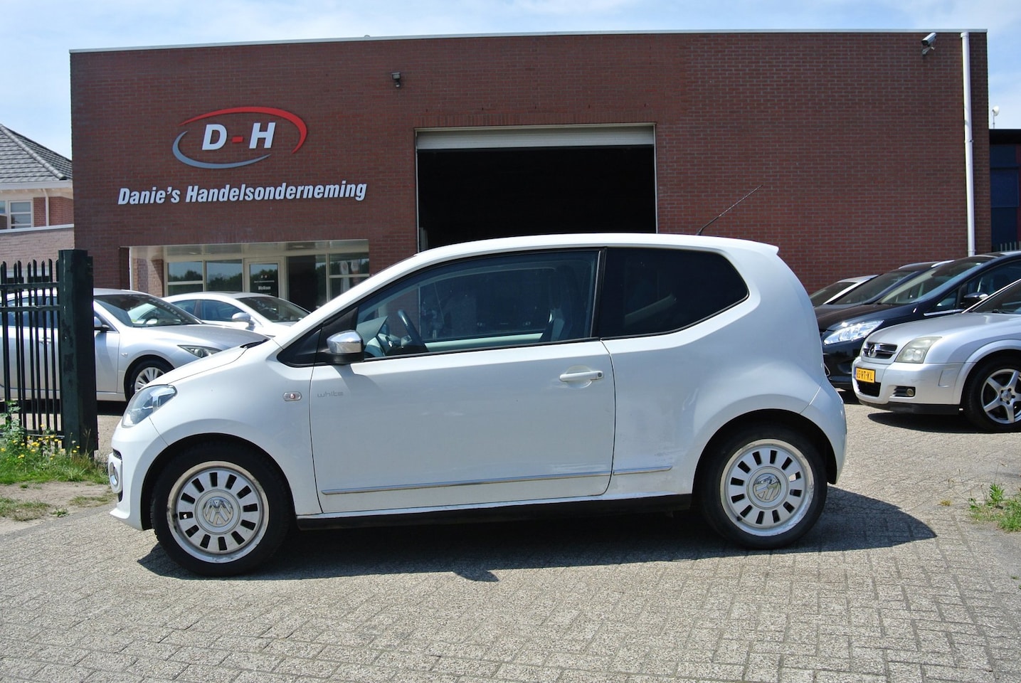 Volkswagen Up! - 1.0 high up! nieuwe apk inruil mogelijk - AutoWereld.nl