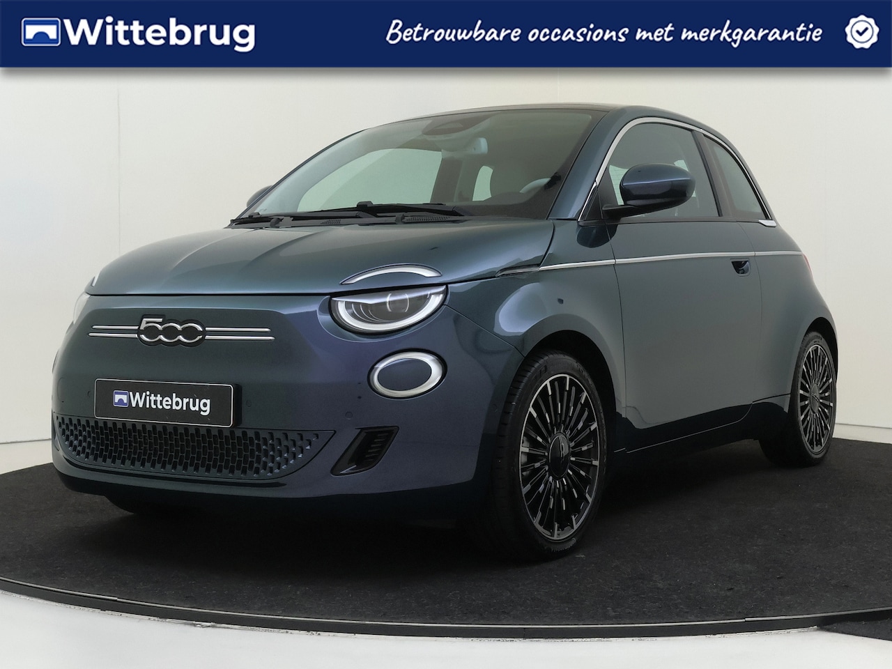 Fiat 500 - La Prima 42 kWh | Winter Pack | Carplay | Camera | Schuifdak | - AutoWereld.nl