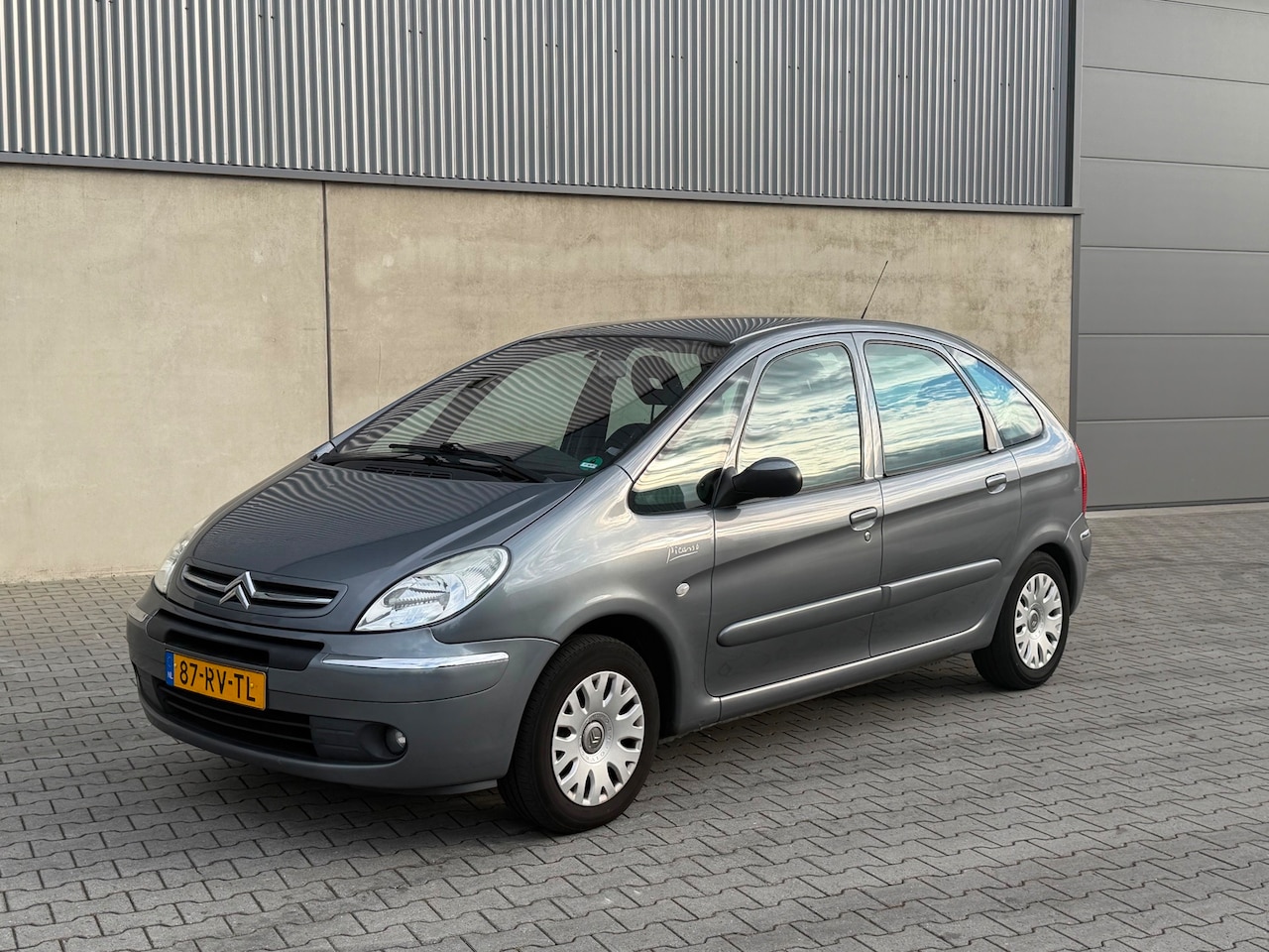 Citroën Xsara Picasso - 1.8i-16V Image CRUISE CONTROL+TREKHAAK+CLIMATE AIRCO+ELEKTRISCHE PAKKET+2 SLEUTELS - AutoWereld.nl