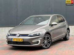 Volkswagen Golf - 1.4 TSI GTE * Navi * Cruise * Led * Nette Auto * PDC * Goed Onderhouden