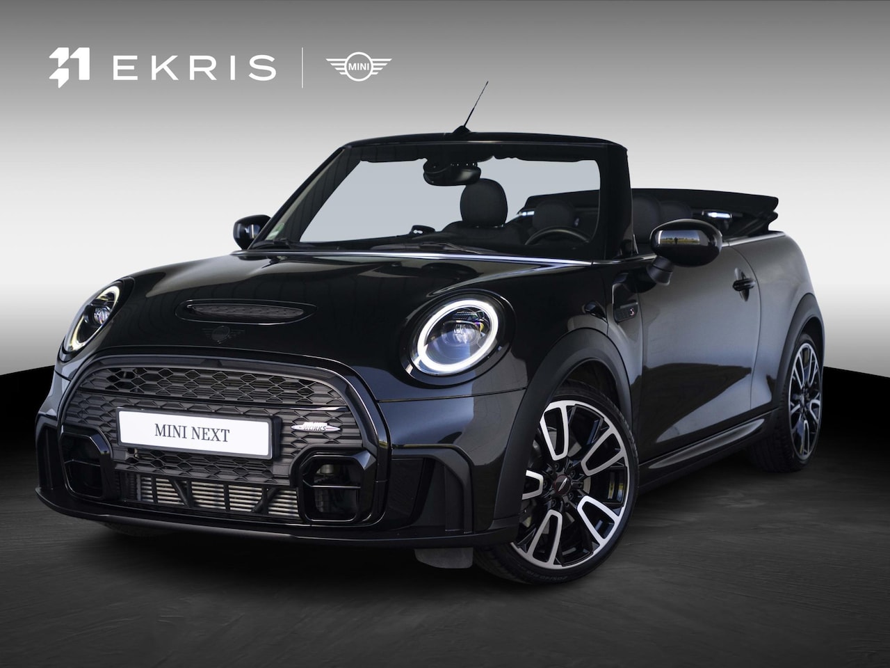MINI Cabrio - Cooper S Aut. John Cooper Works | Comfort Access | Stoelverwarming | 18" JCW Circuit Spoke - AutoWereld.nl