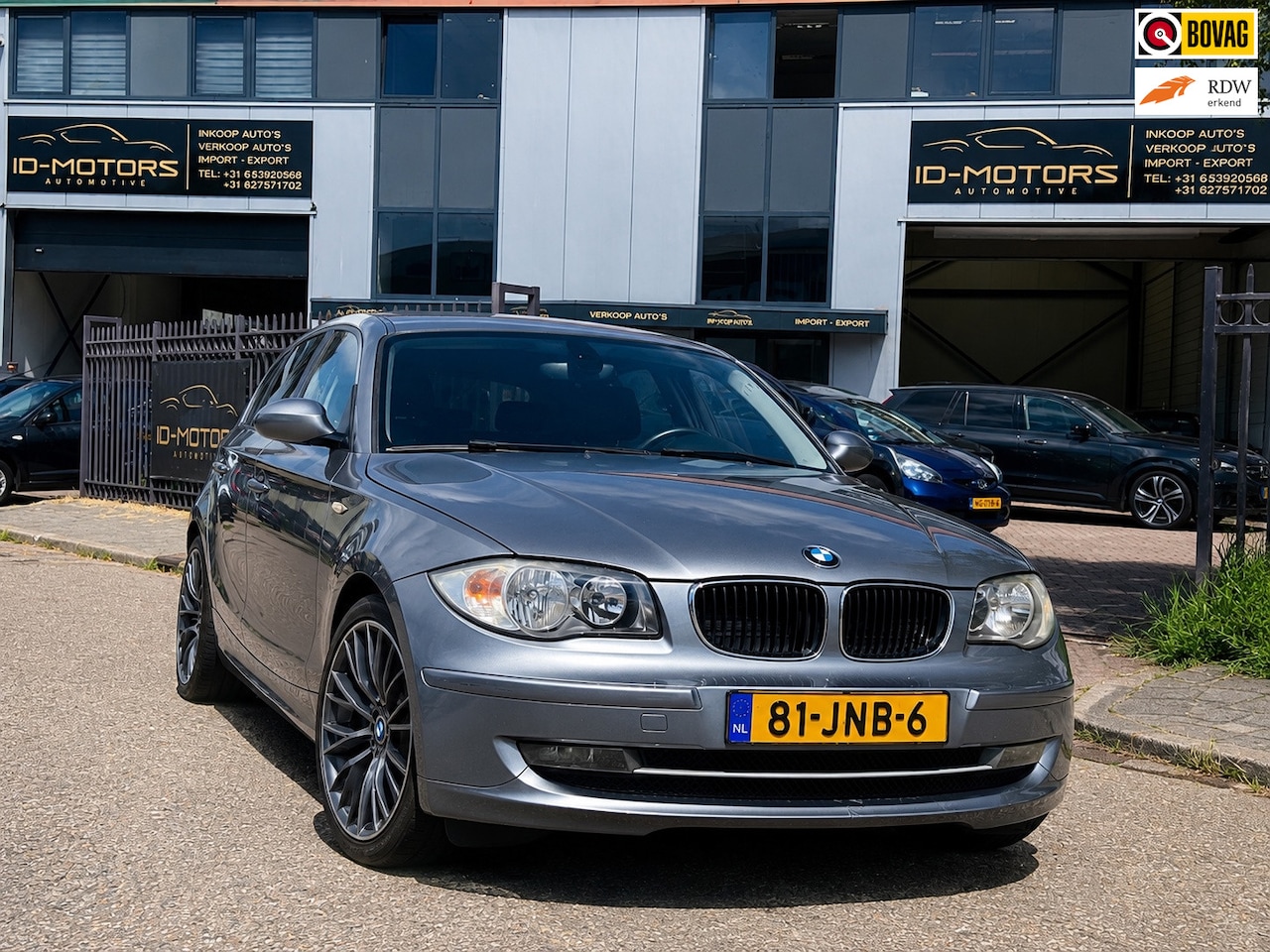 BMW 1-serie - 116i M-Pakket Luxe uitvoering sport - AutoWereld.nl