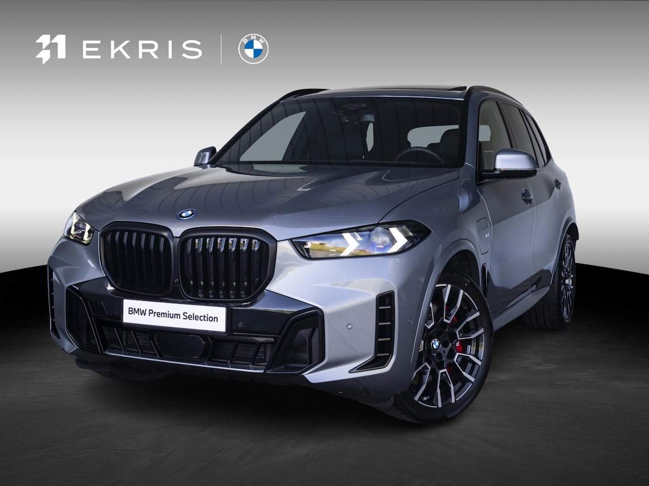 BMW X5 - xDrive50e | M Sportpakket Pro | Travel Pack | 21 inch | Active Steering | Iconic Glow nier - AutoWereld.nl
