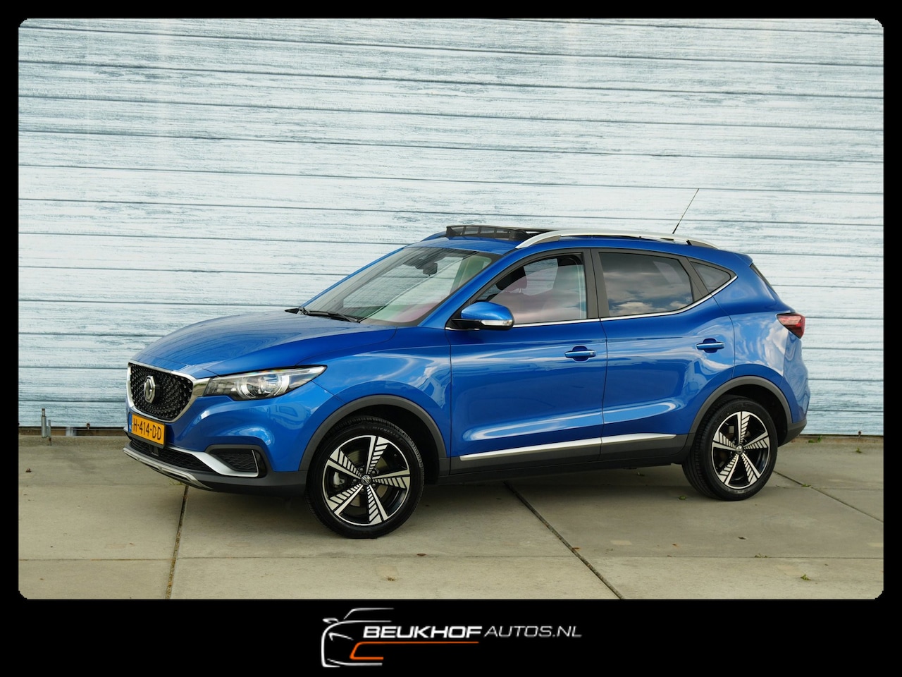 MG ZS - Luxury 45 kWh Panorama Leer Led Camera Soh89% - AutoWereld.nl