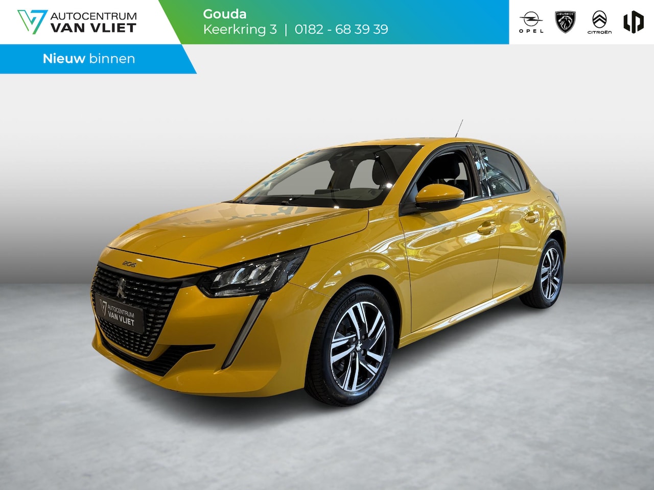 Peugeot 208 - 1.2 PureTech Allure Pack | 100pk | Navigatie | 3D i-Cockpit | Climate Control | Keyless St - AutoWereld.nl