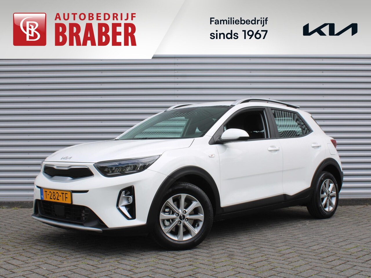 Kia Stonic - 1.0 T-GDi MHEV DynamicLine | Camera | 15" LM | Cruise | Airco | Android Auto/Apple Carplay - AutoWereld.nl