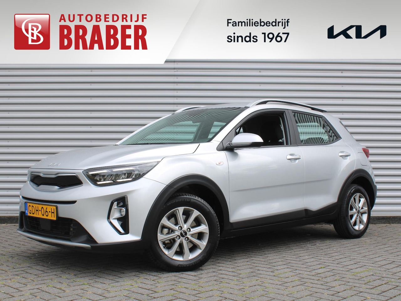 Kia Stonic - 1.0 T-GDi MHEV DynamicLine | 15" LM | Apple Carplay/Android Auto | Navi | Camera | Cruise - AutoWereld.nl