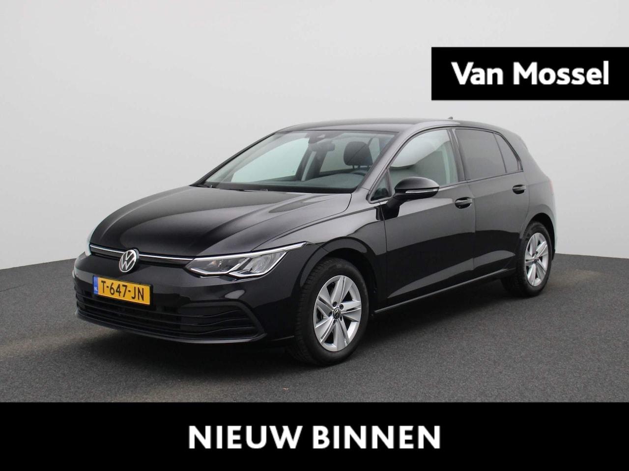 Volkswagen Golf - 1.0 TSI Life Business 110 PK | Apple Carplay | Comfort Pakket | Multimedia pakket | Deep B - AutoWereld.nl