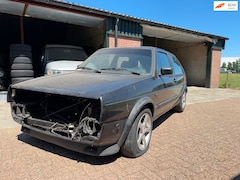 Volkswagen Golf - 1.8-16V GTI Inj