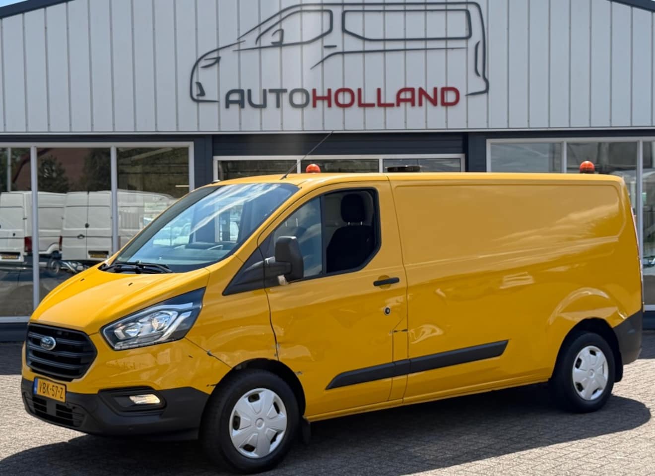 Ford Transit Custom - 2.0 TDCI 96KW 136PK L2H1 EURO 6 AIRCO/ CRUISE CONTROL/ TREKHAAK/ ORIGINEEL AUDIO/ 100% DEA - AutoWereld.nl