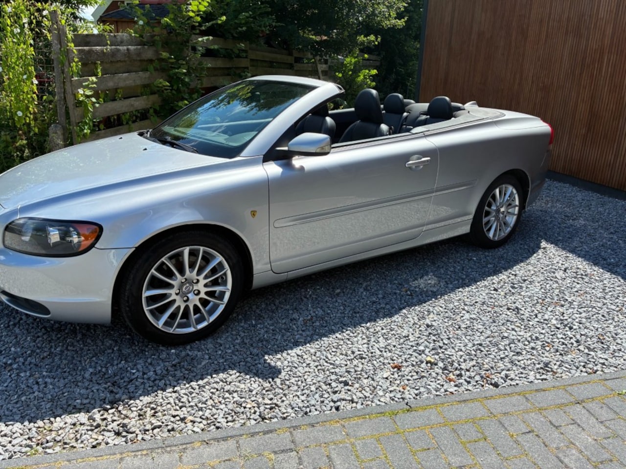 Volvo C70 - 2.4i Kinetic - AutoWereld.nl
