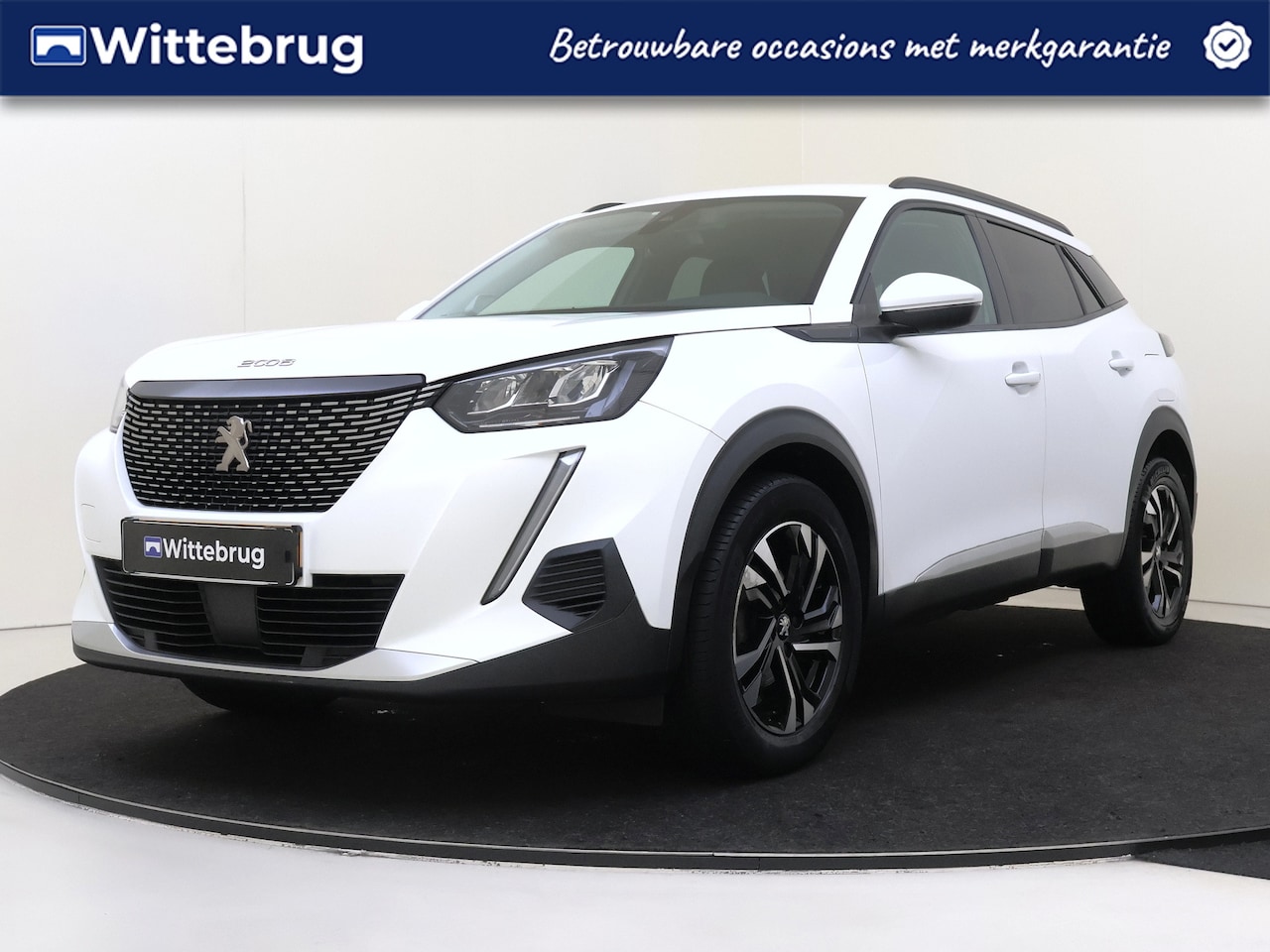 Peugeot 2008 - 1.2 PureTech 130PK Allure Keyless | Navigatie | Parkeerhulp Achter | Apple Carplay - AutoWereld.nl