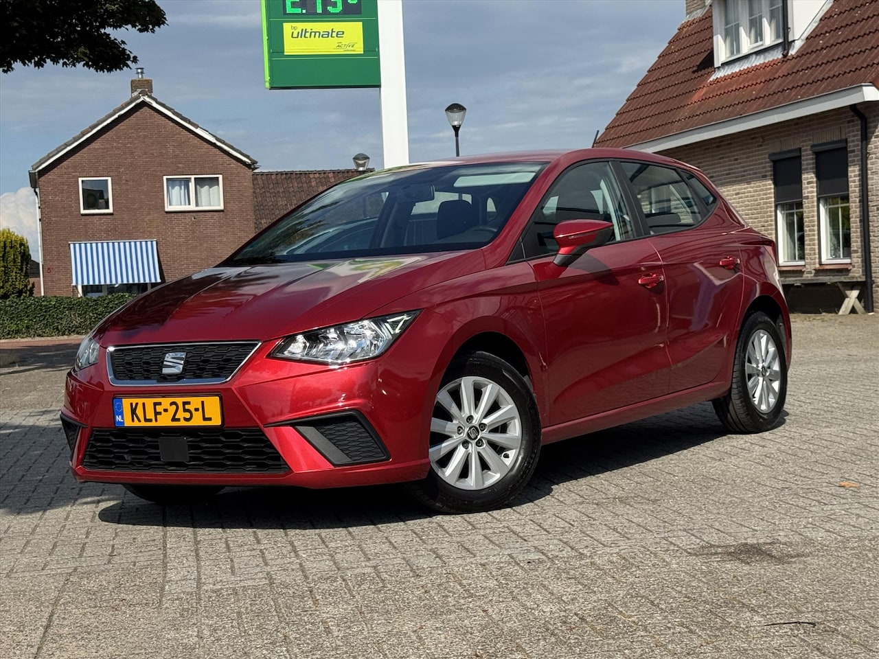 SEAT Ibiza - 1.0 TSI Xcellence / Cruise / Stoelverwarming / Clima / Bleutooth / Lichtmetaal / Led / Pdc - AutoWereld.nl