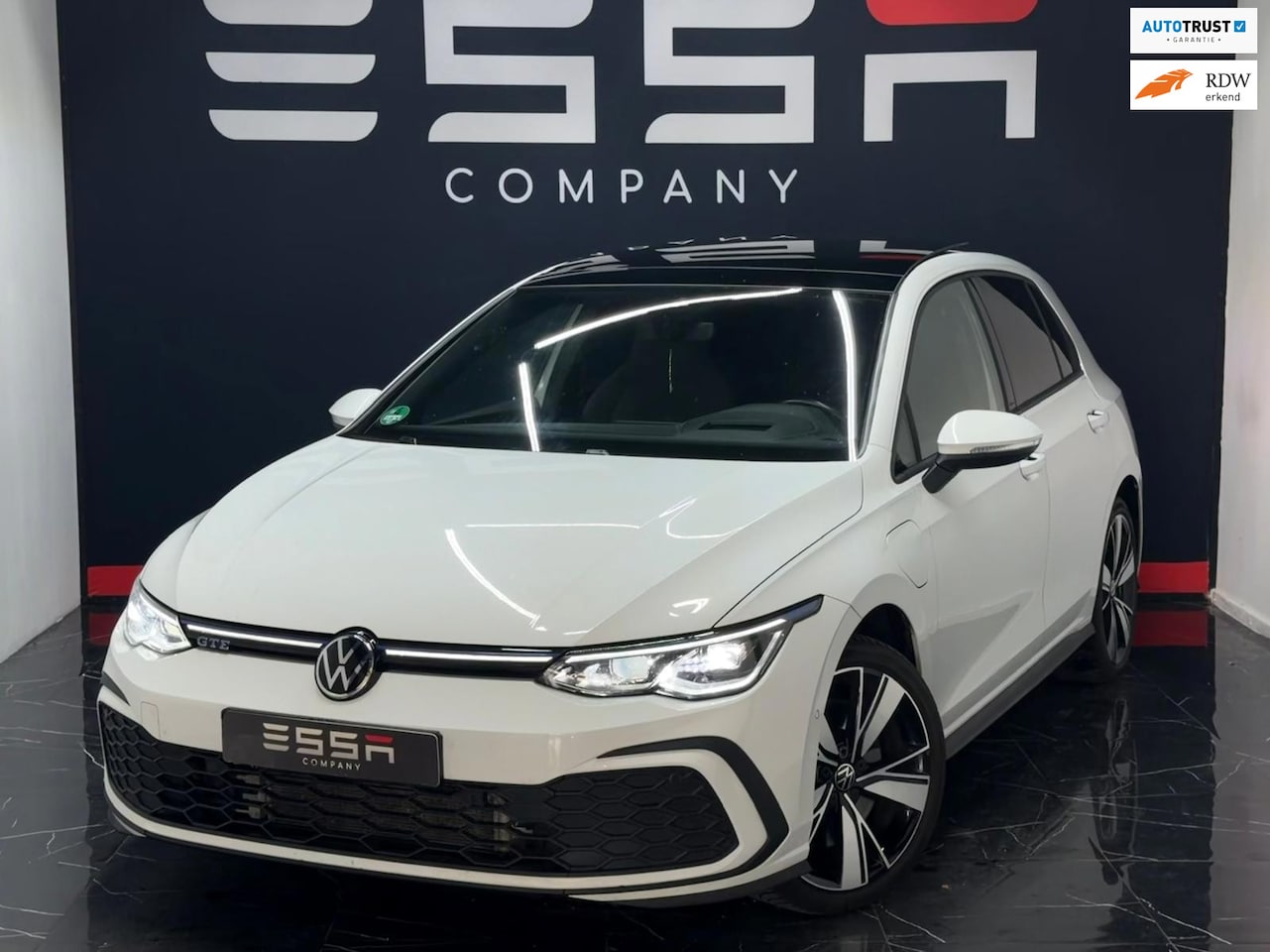 Volkswagen Golf - 1.4 eHybrid GTE Pano Keyless Dodehoek Camera - AutoWereld.nl