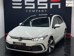 Volkswagen Golf - 1.4 eHybrid GTE Pano Keyless Dodehoek Camera