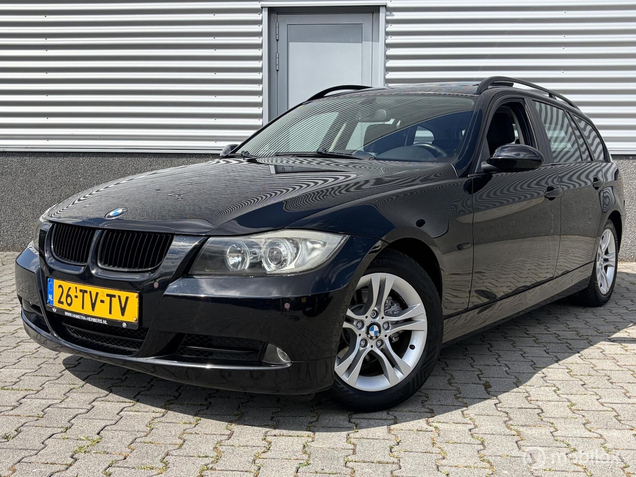 BMW 3-serie Touring - 320i Dynamic Executive 320i Dynamic Executive - AutoWereld.nl