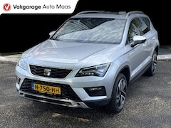SEAT Ateca - 1.5 TSI FR Business Intense Pano/ Camera/ Stoelverwarming/18 LM Nieuwe banden AS/ Trekhaak