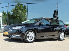 Ford Focus Wagon - 1.0 TITANIUM | NAVI | VOORUITVERW. | TREKHAAK | PDC |