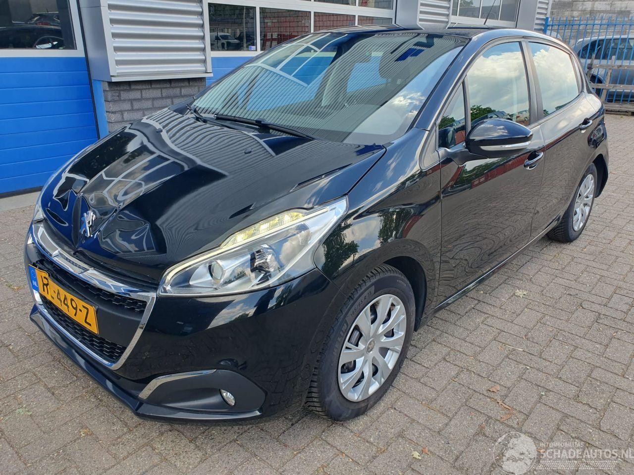 Peugeot 208 - 1.2 PureTech Blue Lion 1.2 PureTech Blue Lion - AutoWereld.nl