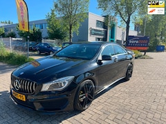 Mercedes-Benz CLA-Klasse - 200 Edition 1 - ALCANTARA - NAP