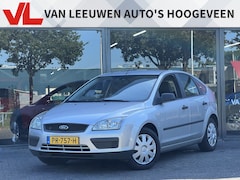 Ford Focus - 1.8-16V Ambiente Flexifuel | Airco | Voorruit verwarming | Elektrische ramen |