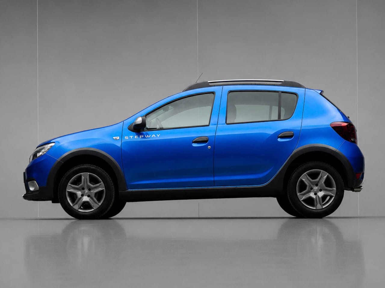 Dacia Sandero Stepway - 0.9 TCe Bi-Fuel SL Sport (NAVI,PDC,AIRCO,CRUISE,BLUETOOTH,ELEKTRISCH PAKKET,SPORTSTOELEN,L - AutoWereld.nl