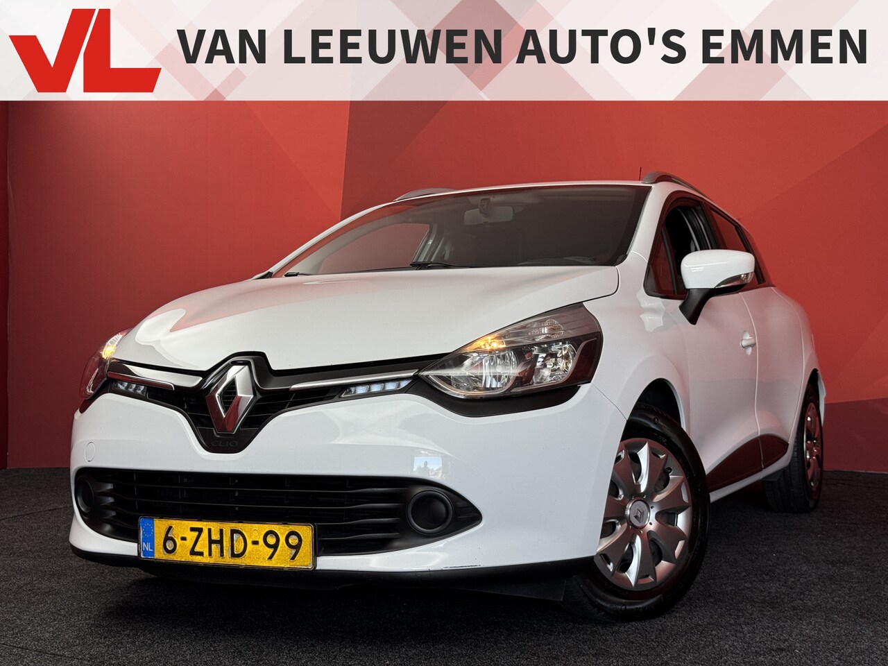 Renault Clio Estate - 0.9 TCe Expression | Airco | Cruise | Navi | APK 30-01-2027 - AutoWereld.nl