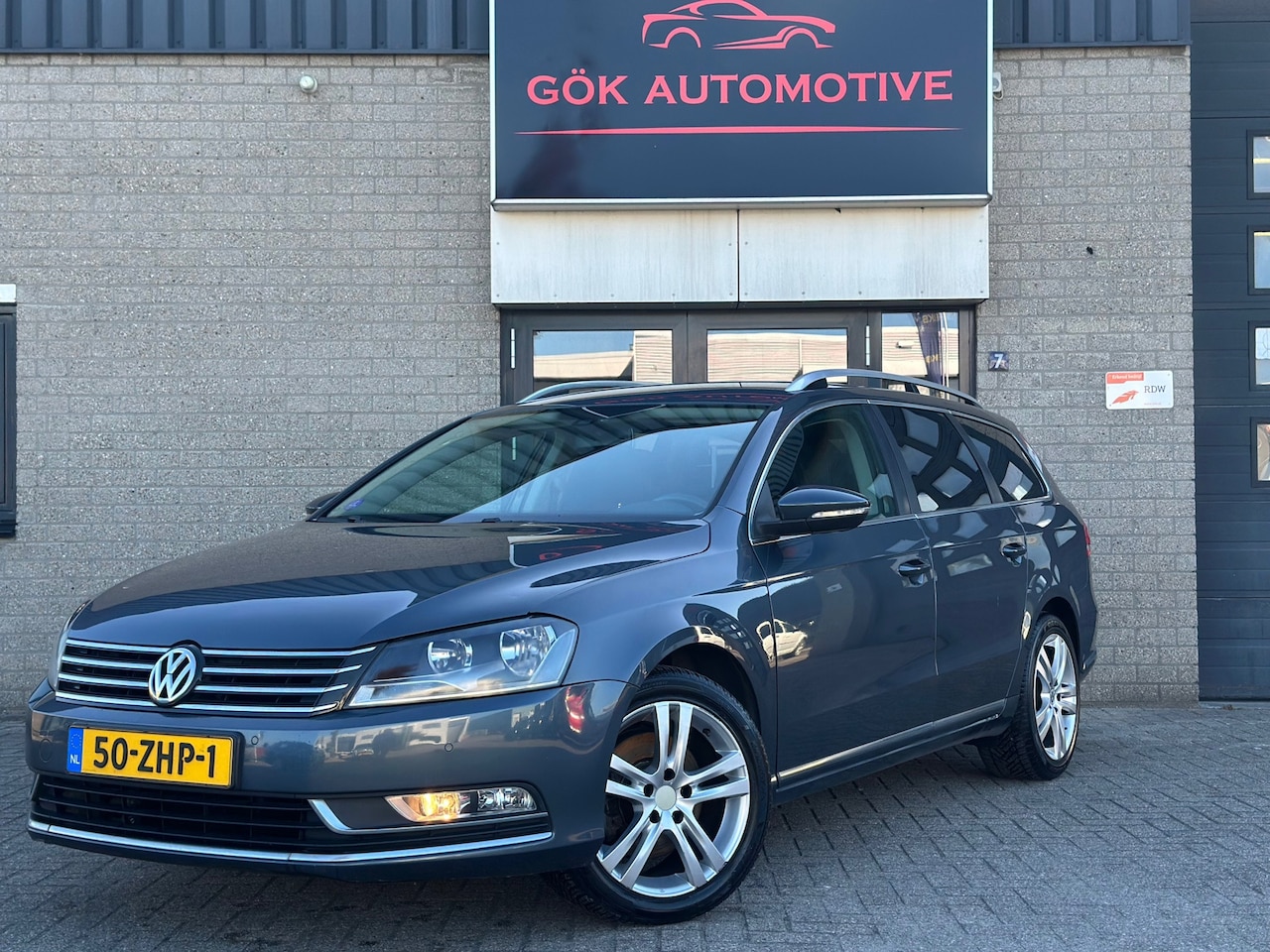 Volkswagen Passat Variant - 1.4 TSI Comfortline BlueMotion / Navi / Automaat / PDC / Stoelverwarming / Leer / Cruise C - AutoWereld.nl
