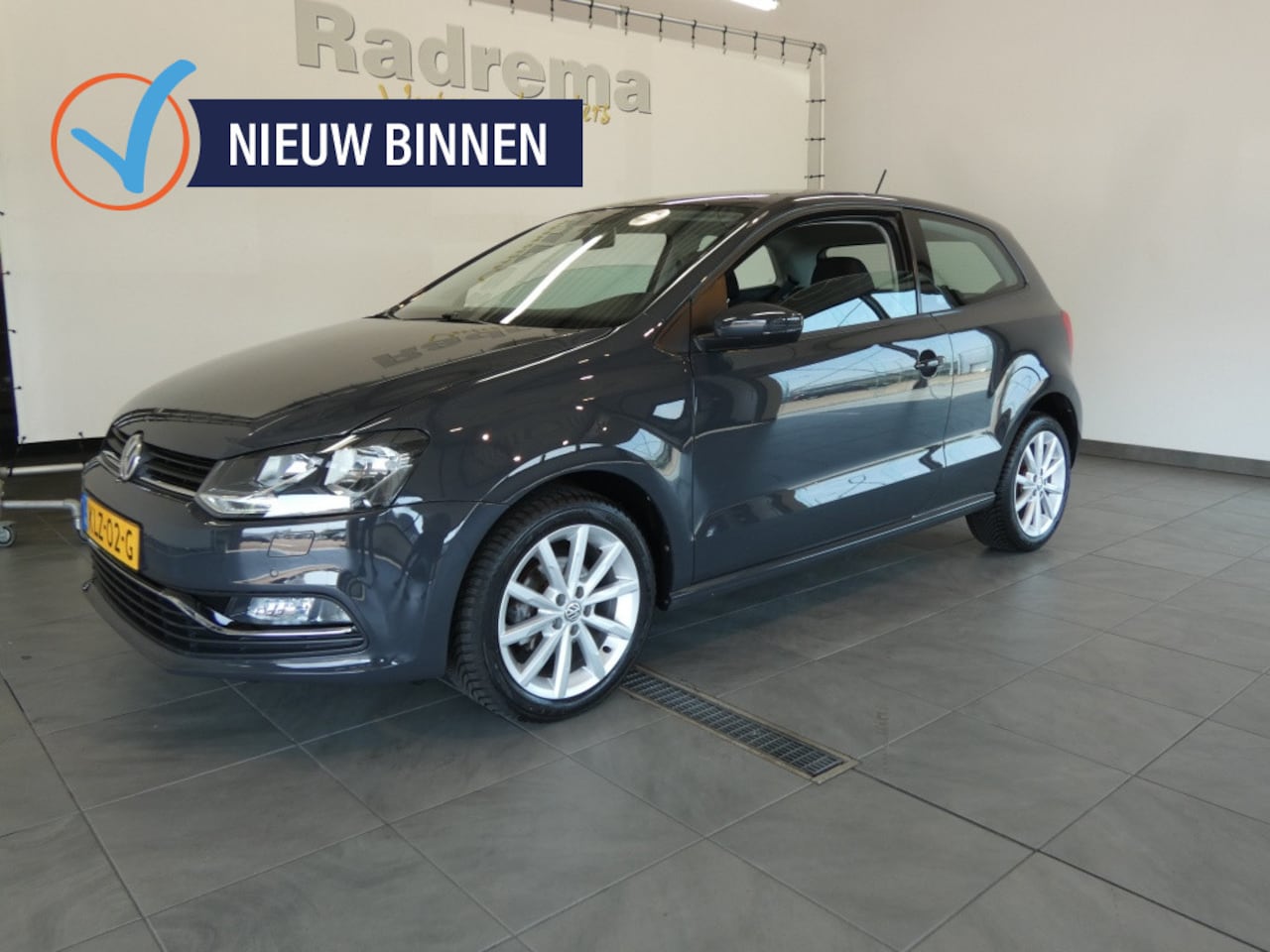 Volkswagen Polo - V 1.2 I 90 pk Highline winterpakket 3 drs - AutoWereld.nl