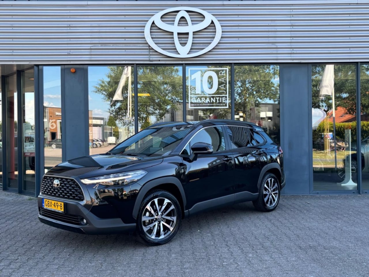 Toyota Corolla Cross - Hybrid 200 Dynamic | AF. Trekhaak | Elek.a.klep | BSM | Lage km - AutoWereld.nl