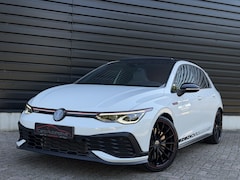 Volkswagen Golf - 2.0 TSI GTI CLUBSP. 45 JAHRE PANO|AKRA|HUD|MEMORY|HK VOL