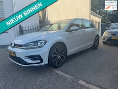 Volkswagen Golf - 1.5 TSI Highline Business R | R-Line | DSG | Cruise | Clima | Carplay