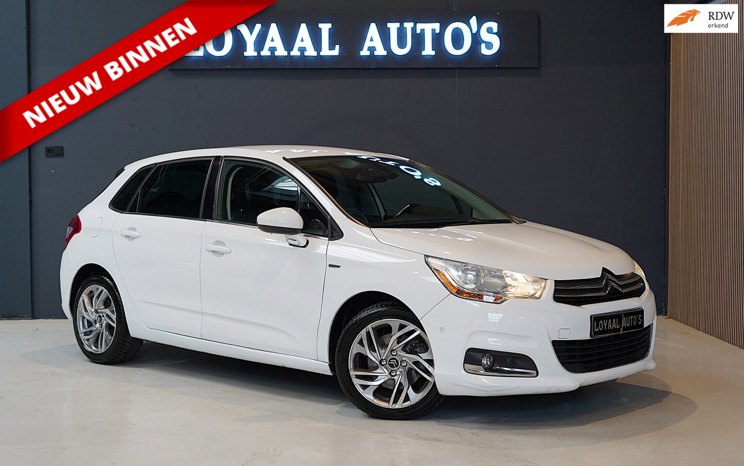 Citroën C4 - 1.6 THP Exclusive EGS 7P | AUT | MASSAGESTOEL | STOELVERW. | CRUISE | PDC | APK. - AutoWereld.nl