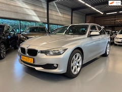 BMW 3-serie - 316d Executive Automaat l Navi l Cruise