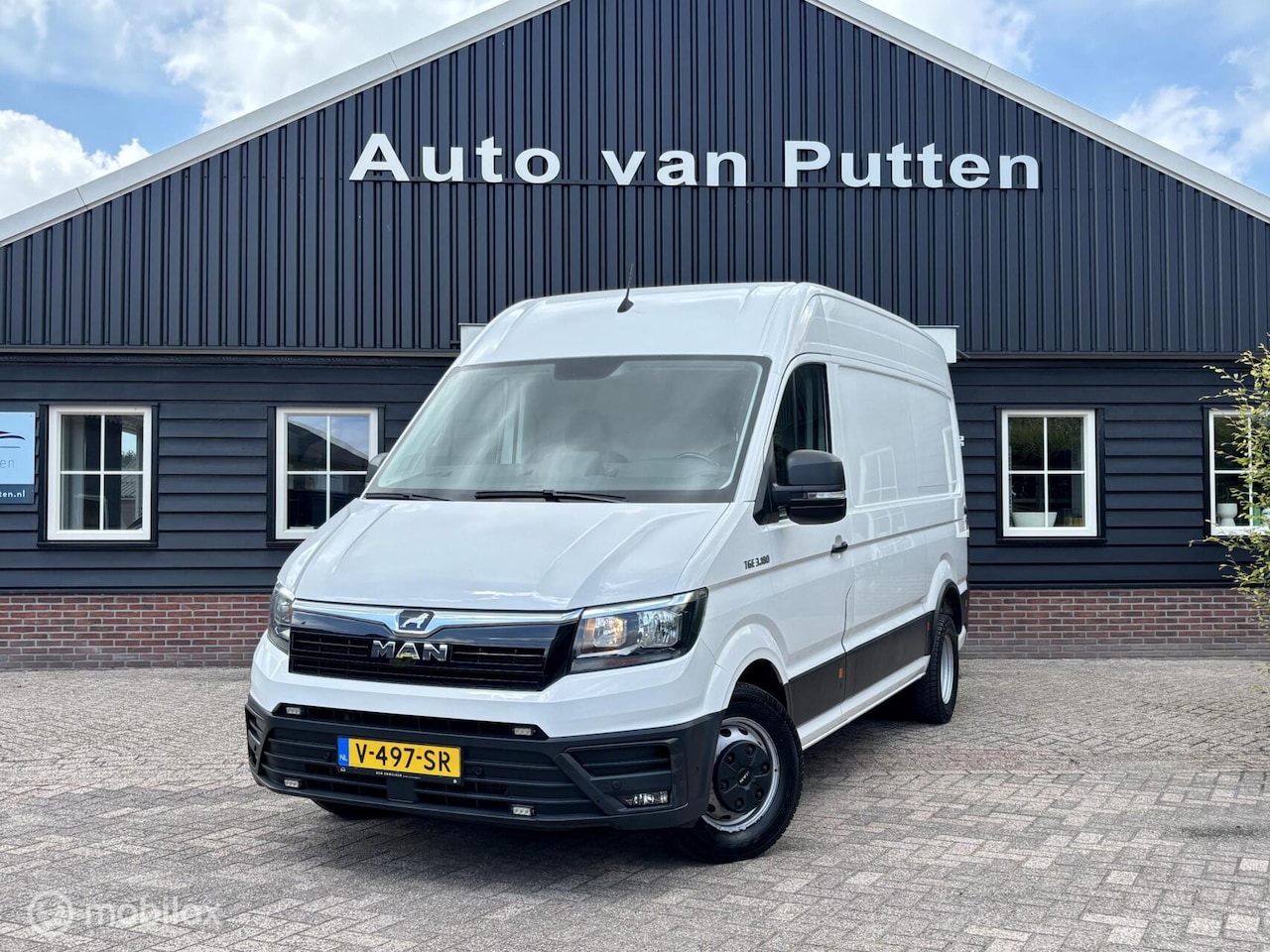 MAN TGE - 50 2.0 180PK GEREVISEERDE MOTOR / Dubbellucht / DSG - AutoWereld.nl