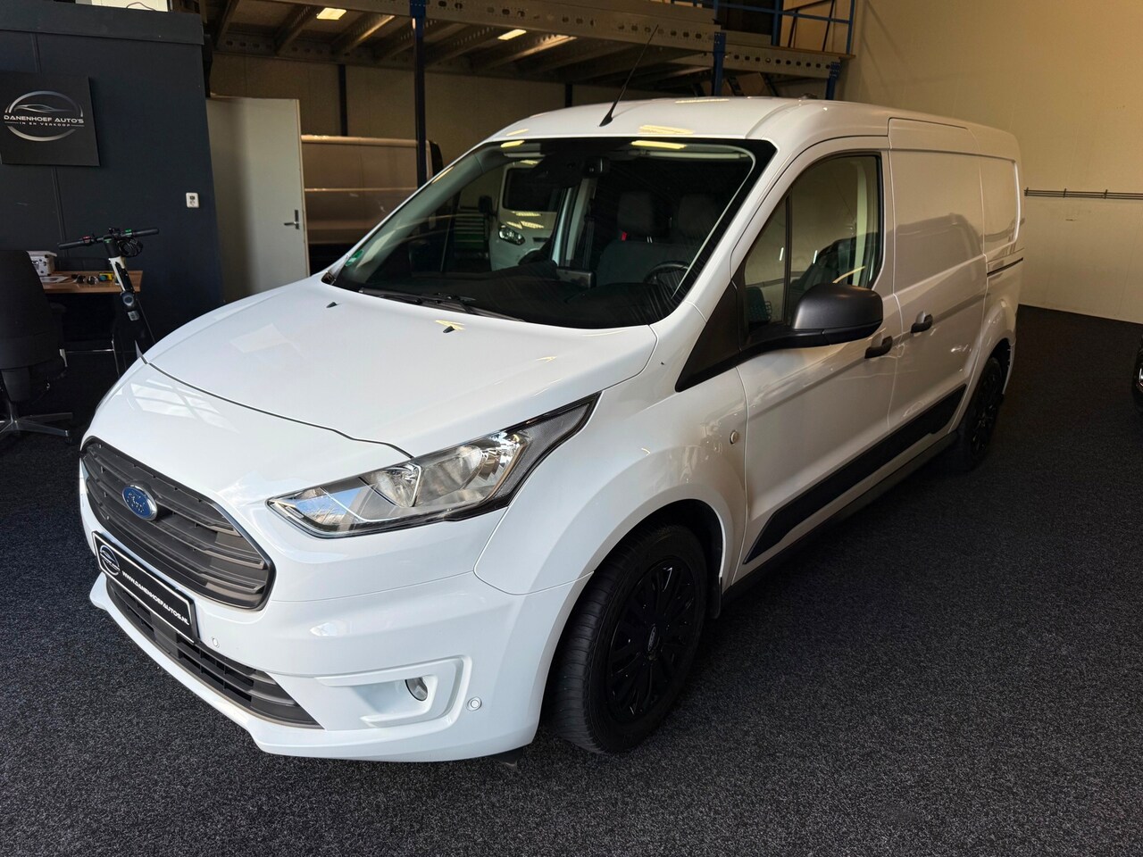 Ford Transit Connect - 1.0 benzine L2 2 x schuif all-in prijs - AutoWereld.nl